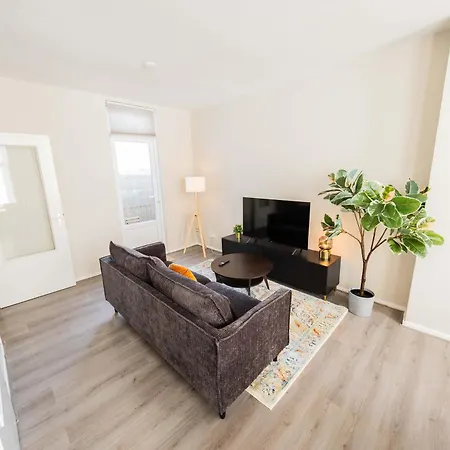 Zwart Janstraat Apartment *
